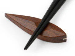 Essstäbchen Ablage Tsuyoi Te Shitan, Rosenholz 9 Essstäbchen Ablage Tsuyoi Te Shitan, Rosenholz -UMIMI Geschaft essstaebchen ablage tsuyoi te shitan rosenholz 1