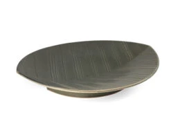 HAZARA Leaf Banryoku, Servierplatte L, Grün -UMIMI Geschaft hazara leaf banryoku servierplatte gruen 1