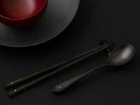 Titelseite 32 Titelseite -UMIMI Geschaft japanisches besteck set yokina asa ebenholz2