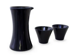 Sake Set Gen, Arita Porzellan, Indigo -UMIMI Geschaft sake set gen arita porzellan indigo 1