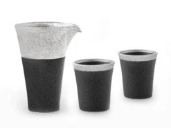 Sake Set Suzune L, 1 Karaffe, 2 Becher L -UMIMI Geschaft sake set suzune l 1 karaffe 2 becher l 1
